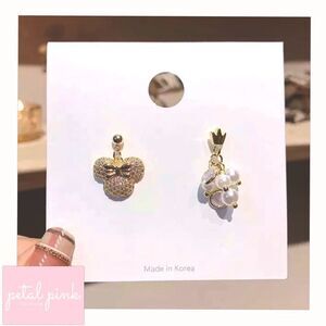 Asymmetric Crystal and Simulated Pearl Mouse Ears Earrings